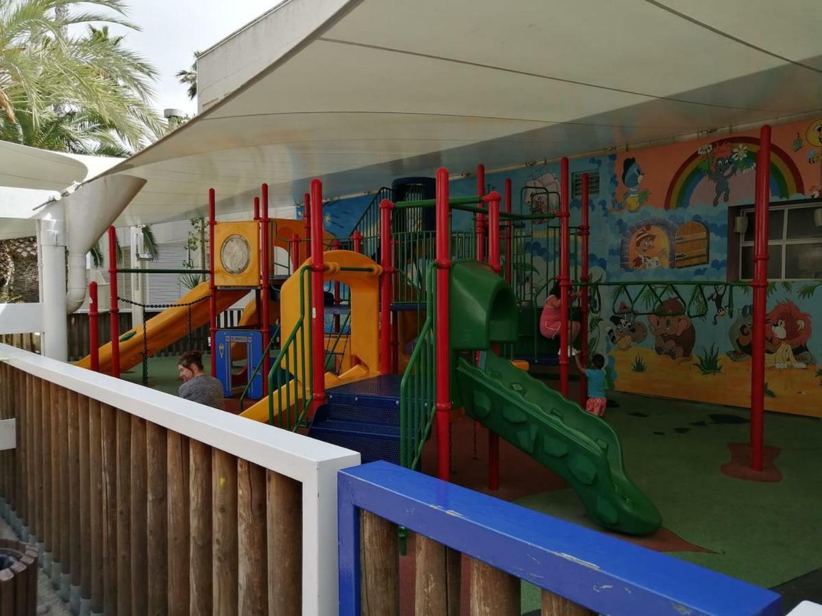 Port Aventura, Exclusivo Alojamiento La Pineda Ngoại thất bức ảnh
